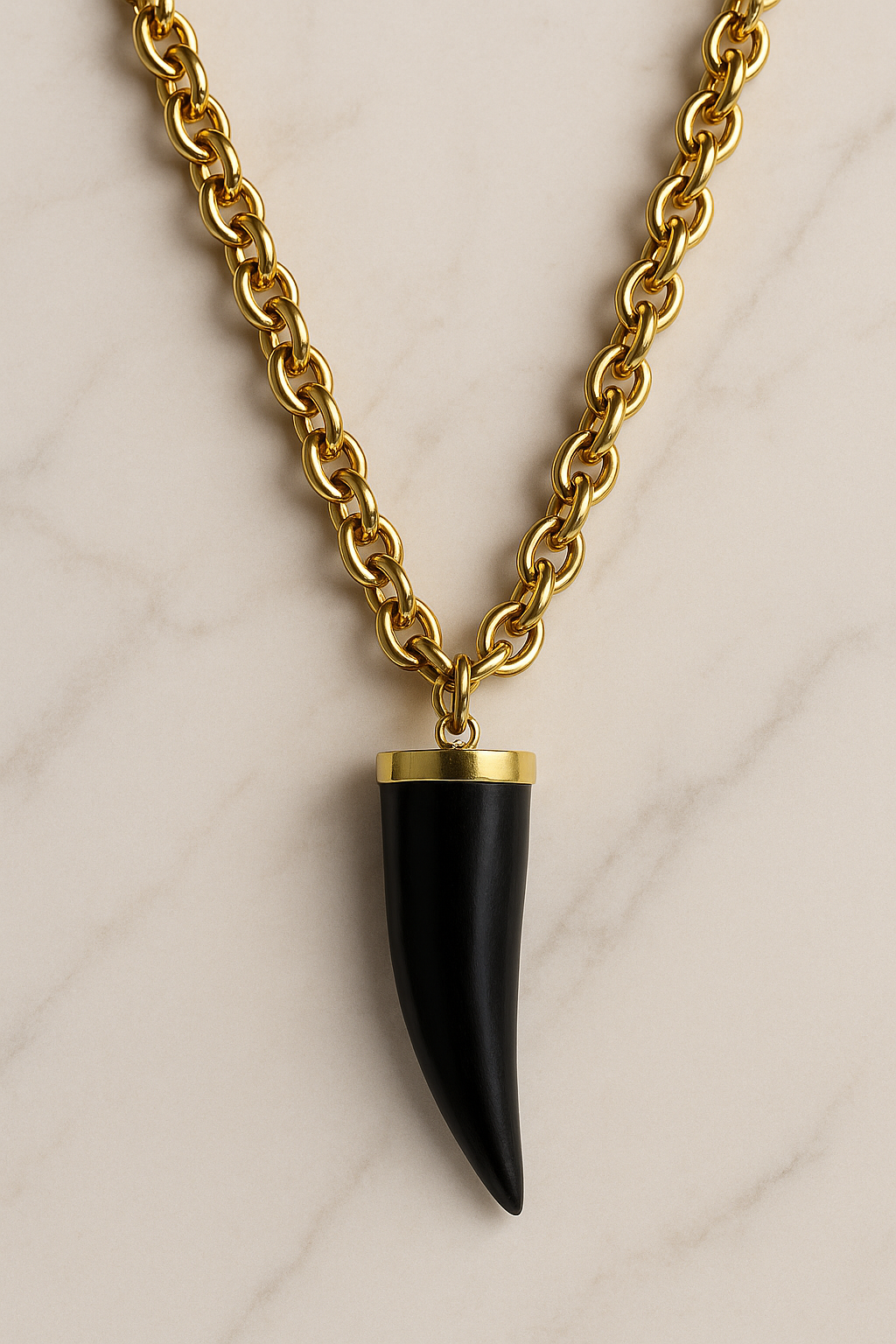 Collana black horn