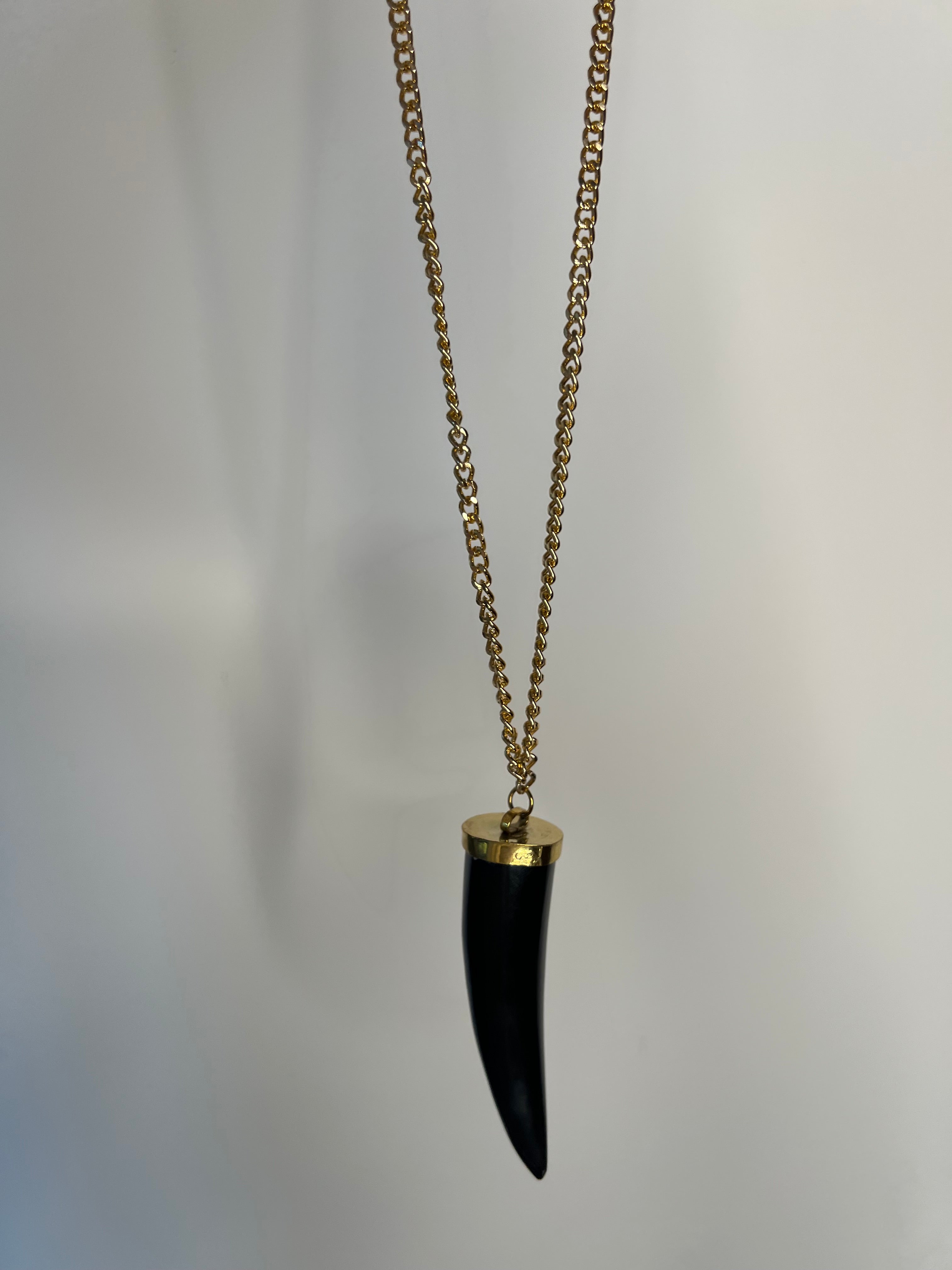 Collana black horn